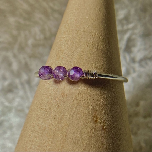 Dainty amethyst wire wrapped ring band 925SS - Picture 2 of 3